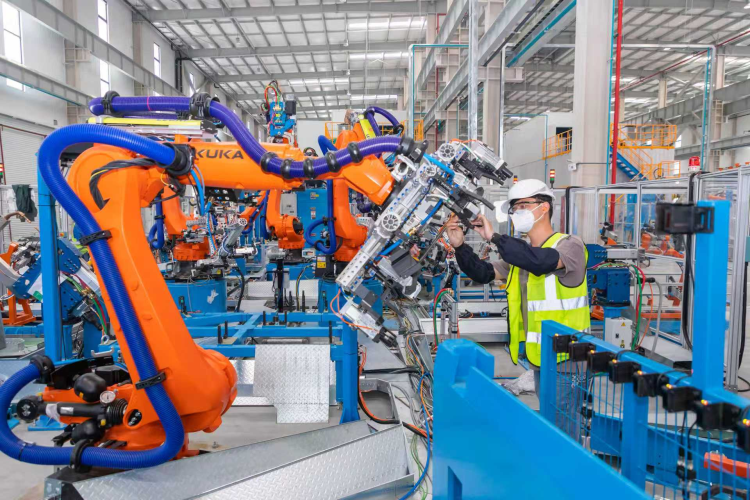 創新驅動，賦能未來 海斯坦普斬獲“2025中國汽車新供應鏈百強”技術開發殊榮